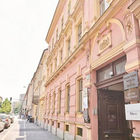 White Bliss Hideaway * Ljubljana